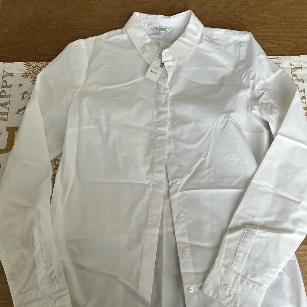 Ladies white collared shirt